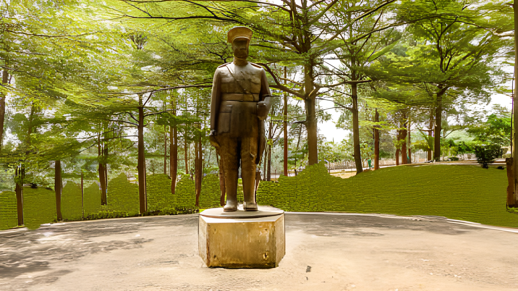 Monument Charles Atangana - Image 1